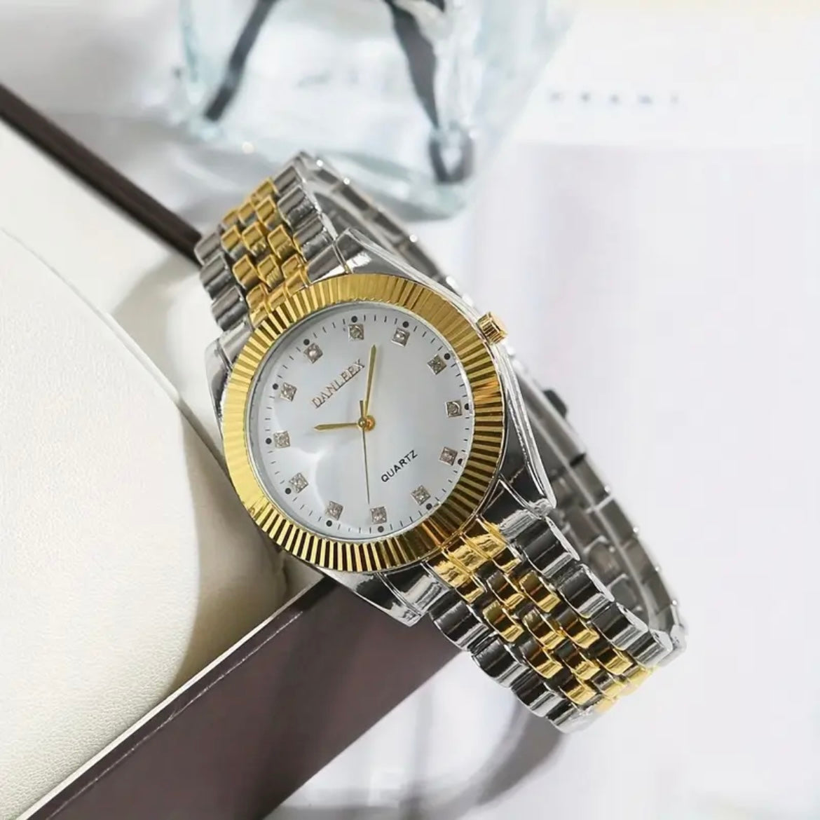 Classic 2 tone watch