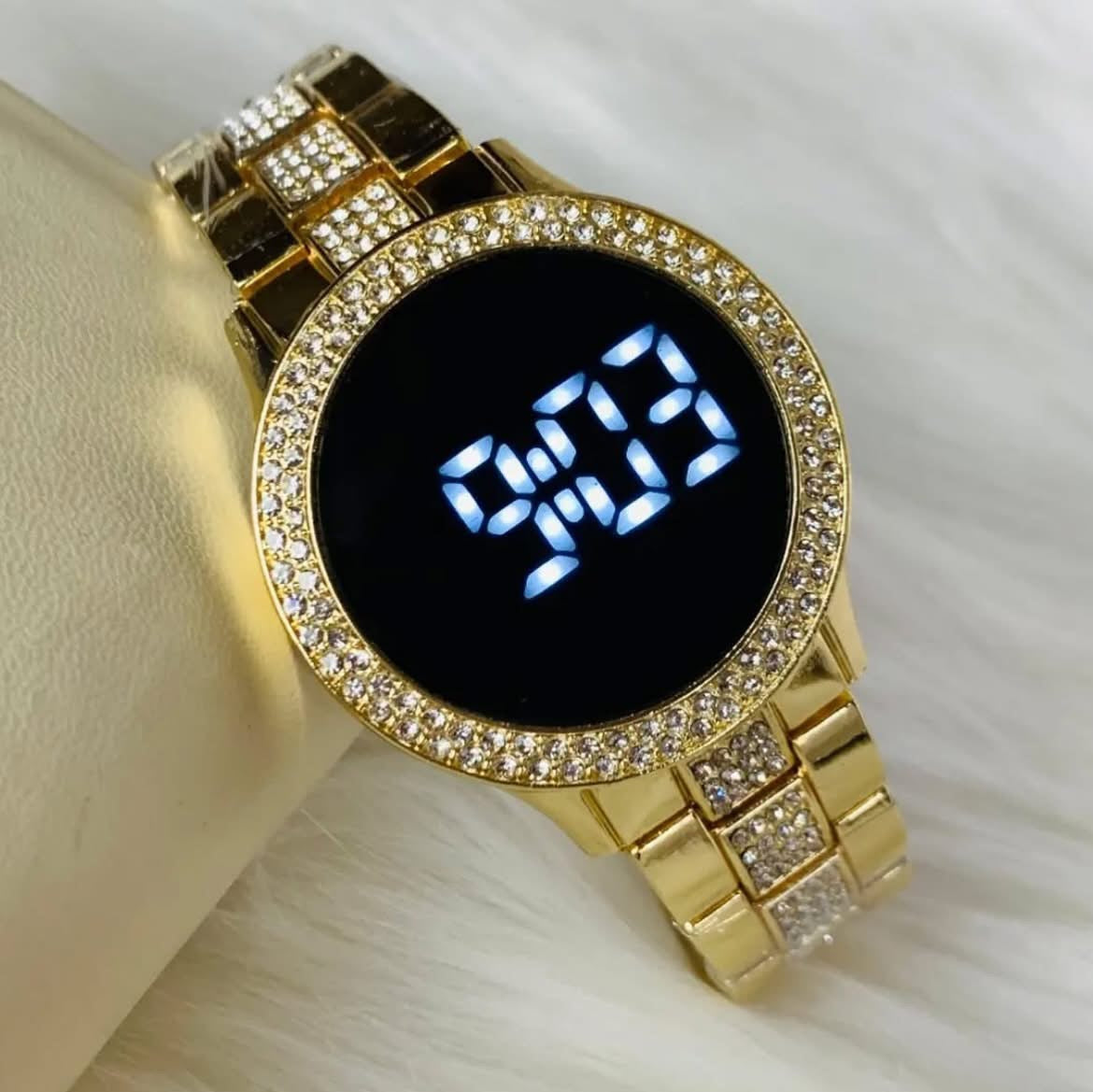 Round LED watch